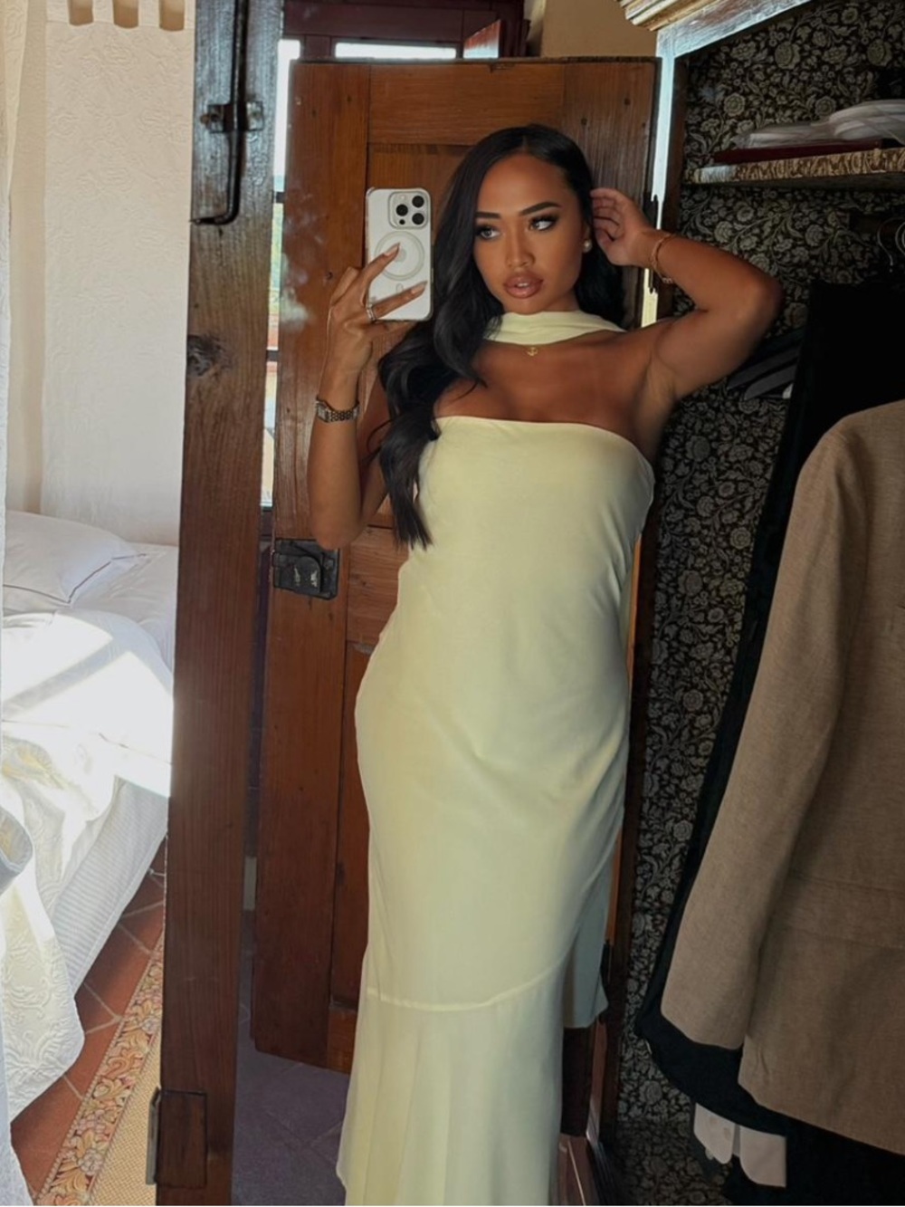 Peppermayo butter yellow maxi dress - Picture 3 of 3